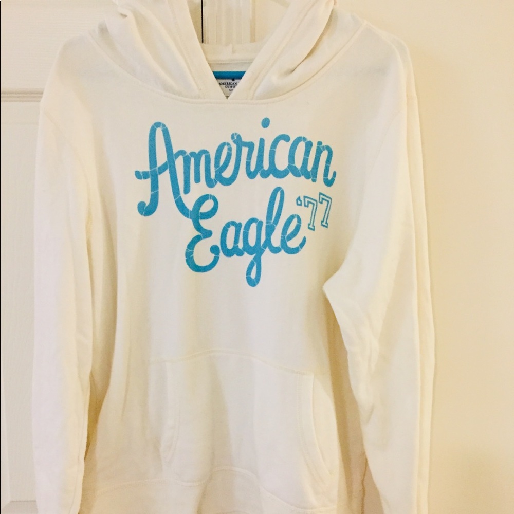 American eagle pullover hoodie